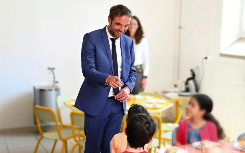 École dehors, droit aux loisirs et ouverture sur le monde, pour une ville à hauteur d’enfants